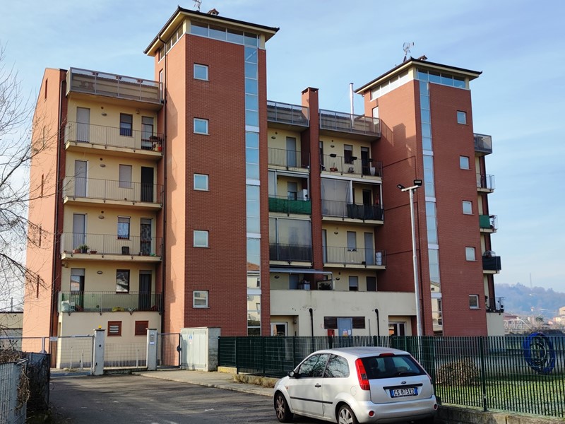 Quadrilocale in Vendita a Asti, zona sud, 129'000&euro;, 95 m²