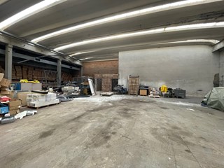 Capannone in Vendita a Capannori, 300'000€, 572 m²