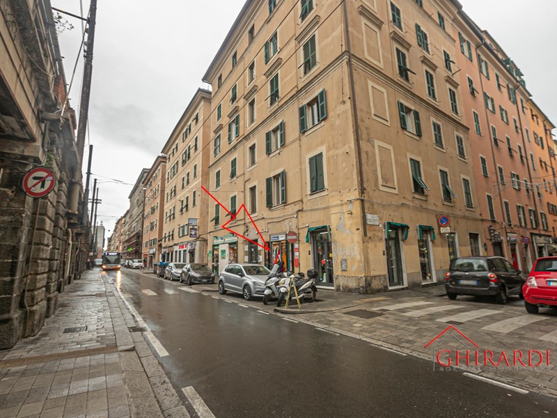 Attività commerciale in Vendita a Genova, zona Sampierdarena, 50'000€, 34 m²