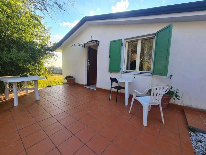 Bilocale in Affitto a Castelnuovo Magra, 1'000€, 60 m², arredato