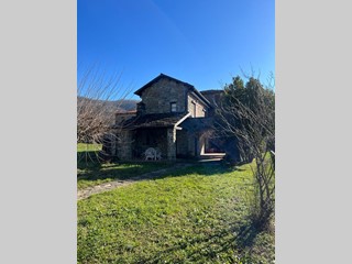 Casa Indipendente in Vendita a Filattiera, 550'000€, 300 m², arredato