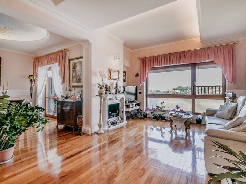 Appartamento in Vendita a Roma, zona Aurelio, 690'000€, 168 m²