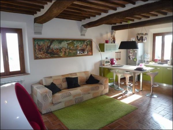 Bilocale in Vendita a Cascina, 168'000€, 80 m²