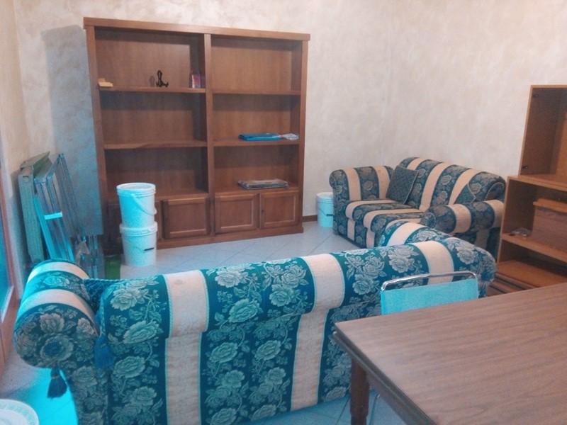 Capannone in Vendita a Lucca, zona santa maria a colle, 70'000€, 55 m²