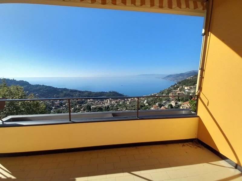 Appartamento in Vendita a Camogli, 535'000€, 132 m²