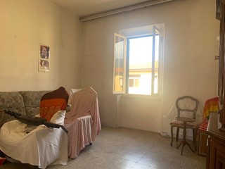 Trilocale in Vendita a Carrara, 85'000€, 60 m²