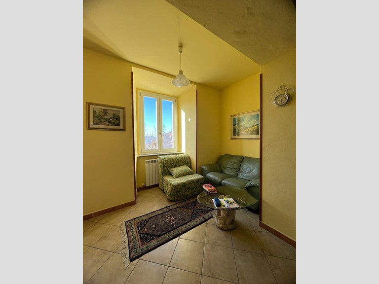 Trilocale in Vendita a Fivizzano, 65'000€, 62 m²