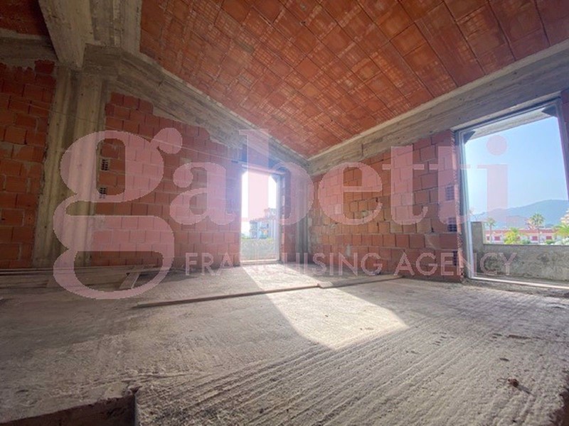 Villetta a schiera in Vendita a Barcellona Pozzo di Gotto, 230'000€, 160 m²