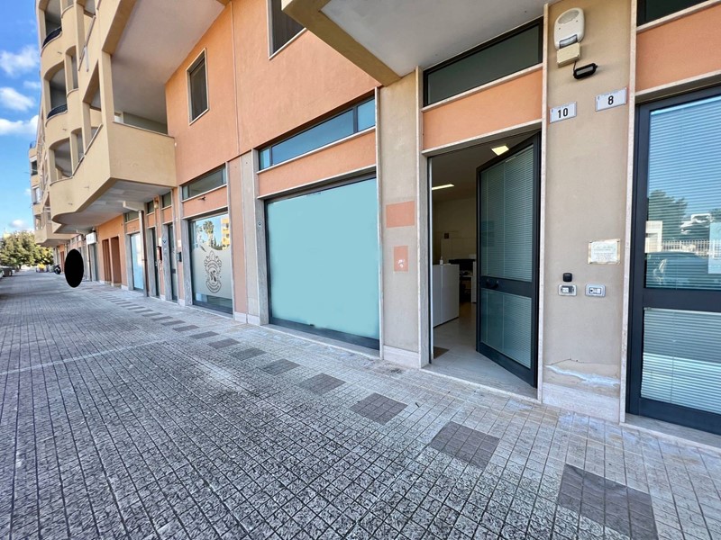 Negozio in Vendita a Lecce, 115'000€, 70 m²