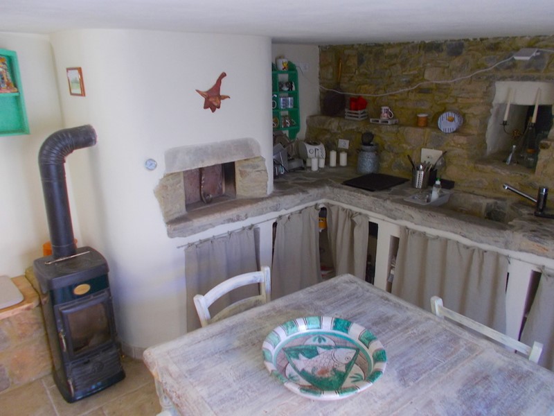 Rustico in Vendita a Calci, 388'000€, 250 m²