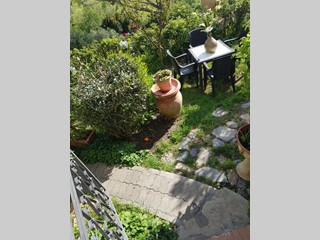 Casa Indipendente in Vendita a Calci, 290'000€, 250 m²