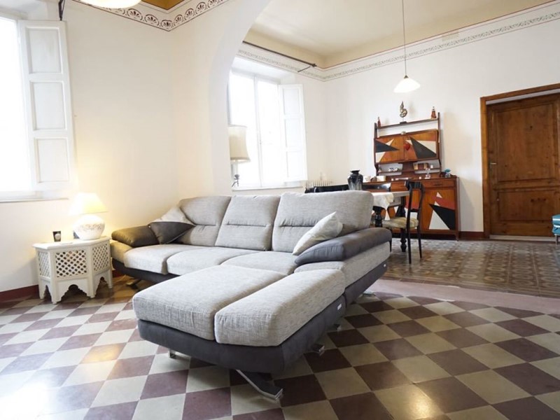 Appartamento in Vendita a Pisa, zona Riglione, 180'000€, 140 m²