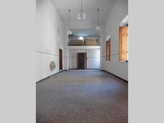 Immobile commerciale in Vendita a Calci, 80'000€, 110 m²