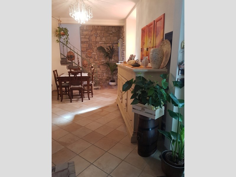 Casa Indipendente in Vendita a Calci, 120'000€, 140 m²