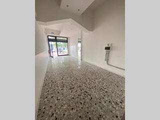 Immobile commerciale in Vendita a Francavilla al Mare, 95'000€, 70 m²