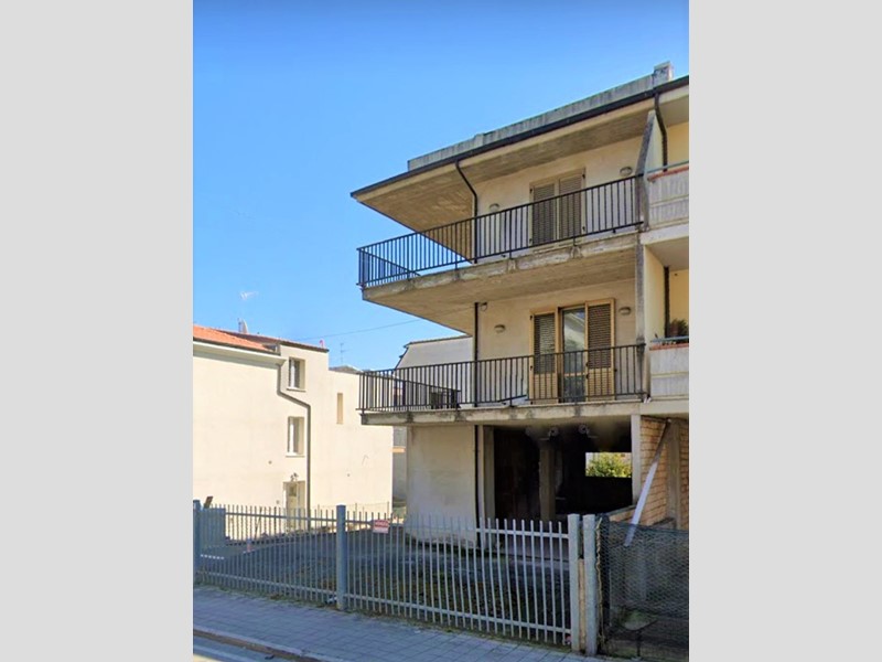 Casa Indipendente in Vendita a San Benedetto del Tronto, 295'000€, 300 m², con Box