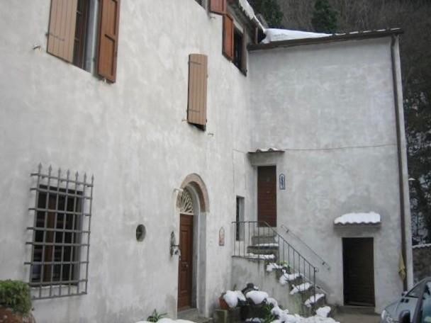 Casa di corte in Vendita a Calci, zona Castelmaggiore, 650'000€, 450 m²