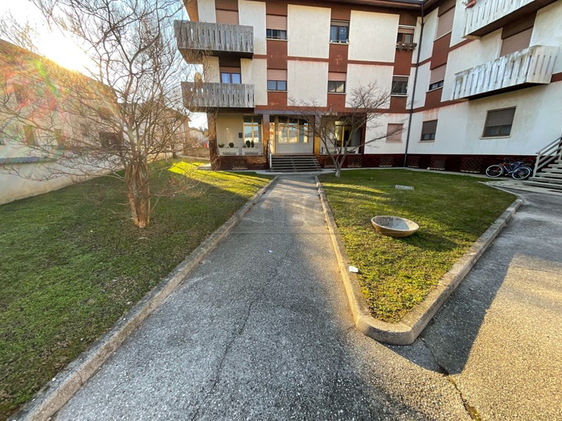 Immobile commerciale in Vendita a Basiliano, 28'000€, 59 m²