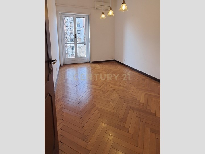Appartamento in Vendita a Milano, 990'000€, 140 m²