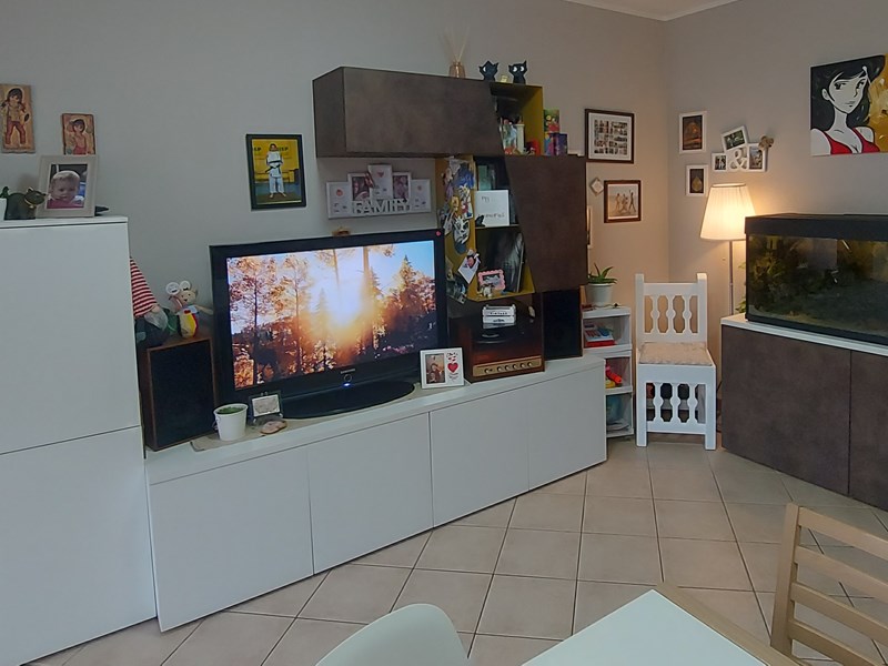 Trilocale in Vendita a San Pietro Viminario, zona Vanzo, 140'000€, 128 m²