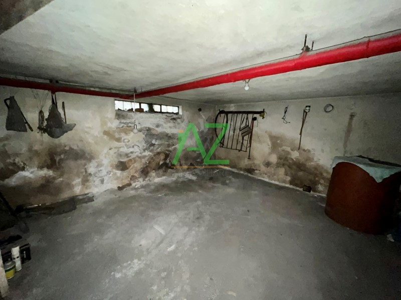 Box in Vendita a Misterbianco, zona Centro, 17'000€, 27 m²