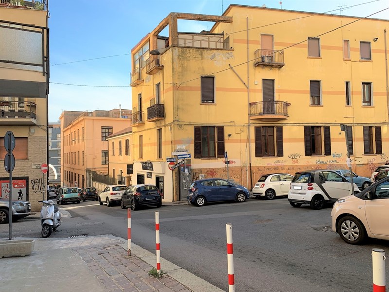 Capannone in Vendita a Catanzaro, zona Catanzaro Centro, 19'000&euro;, 31 m²