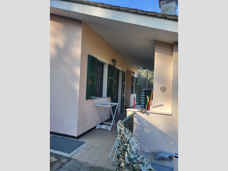 Casa Indipendente in Vendita a Levanto, 650'000€, 181 m², con Box