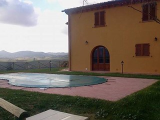 Casa Indipendente in Vendita a Orciano Pisano, 550'000€, 250 m², arredato