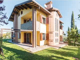 Villa in Vendita a Terricciola, zona Selvatelle, 1'190'000€, 300 m²