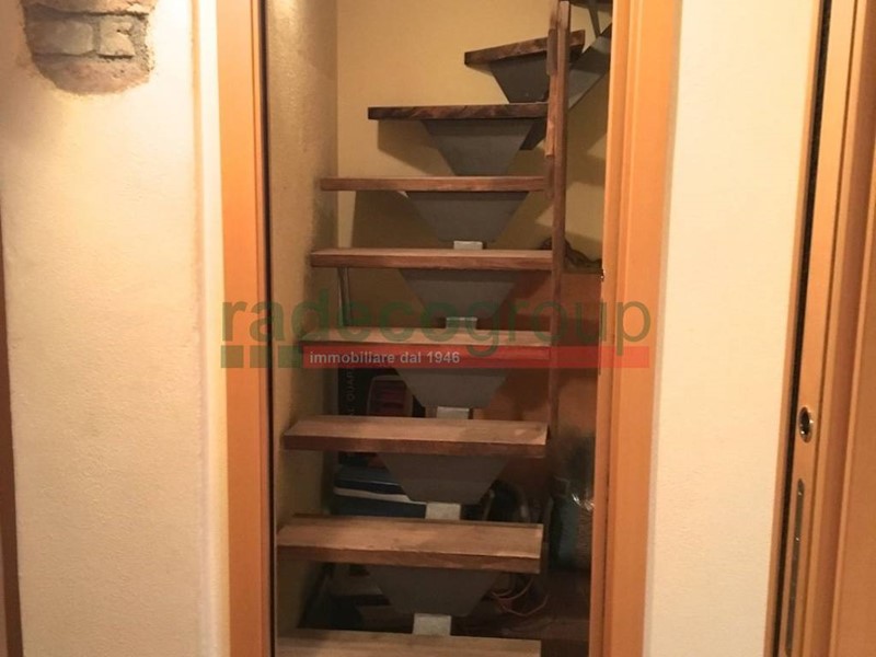 Trilocale in Vendita a Rosignano Marittimo, zona Castelnuovo Della Misericordia, 90'000€, 65 m²