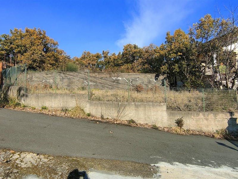 Terreno edificabile in Vendita a Pedara, zona via Tarderia, 29'000€, 1000 m²