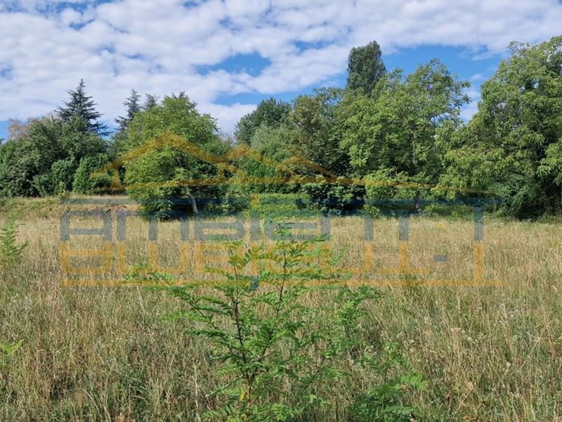 Terreno agricolo in Vendita a Lurago d'Erba, 80'000€, 8230 m²