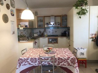 Trilocale in Vendita a Empoli, zona Santa Maria a Ripa, 240'000€, 75 m², con Box