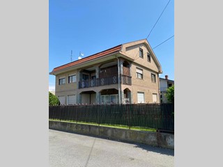 Quadrilocale in Vendita a Pianezza, 130'000€, 100 m²