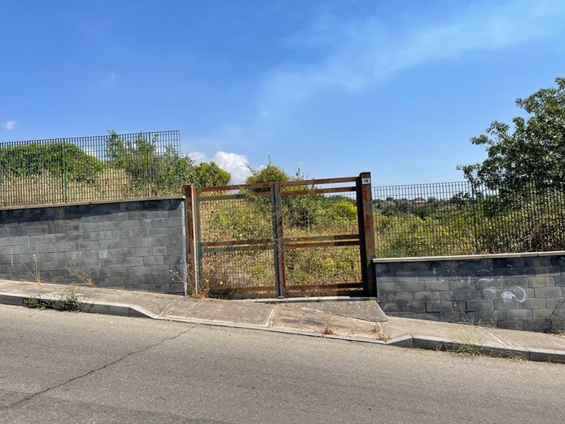 Terreno agricolo in Vendita a Tremestieri Etneo, 50'000€, 2635 m²