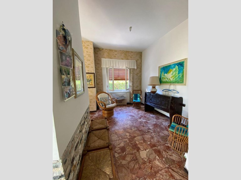 Casa Indipendente in Affitto a Pietrasanta, zona Tonfano, 180 m², arredato