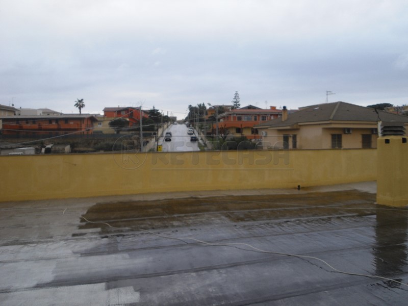 Villa in Vendita a Melilli, 330'000€, 400 m²