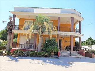 Casa Semi Indipendente in Vendita a Siracusa, 215'000&euro;, 170 m²