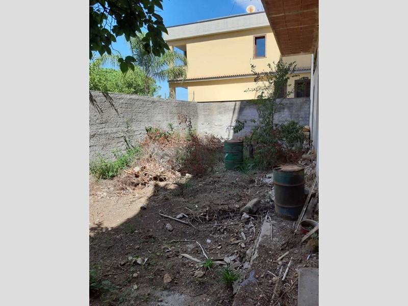 Casa Indipendente in Vendita a Siracusa, 260'000&euro;, 600 m²