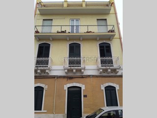 Casa Indipendente in Vendita a Siracusa, 520 m²