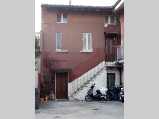 Rustico in Vendita a Pontirolo Nuovo, 56'000€, 80 m²