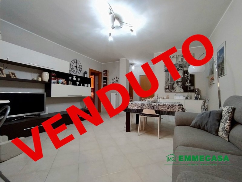 Trilocale in Vendita a Valenzano, 155'000&euro;, 90 m²