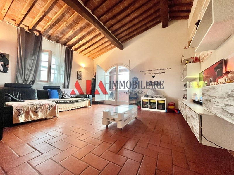 Quadrilocale in Vendita a Calcinaia, 220'000€, 110 m²