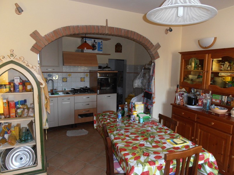 Casa Indipendente in Vendita a Vicchio, 165'000€, 97 m²