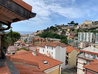 Quadrilocale in Vendita a Sanremo, 285'000€, 105 m², con Box