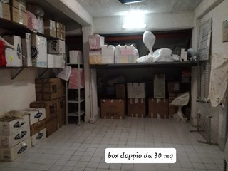 Appartamento in Vendita a Santa Maria a Vico, zona Centrale, 135'000€, 120 m²