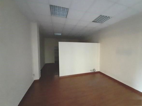 Immobile commerciale in Affitto a Pisa, 700€, 37 m²