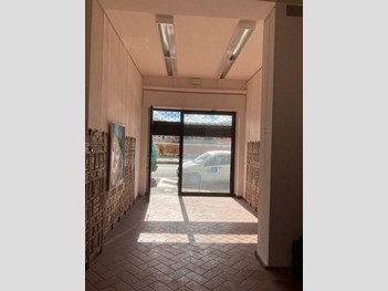 Immobile commerciale in Affitto a Pisa, 700€, 40 m²