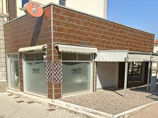 Immobile commerciale in Vendita a San Benedetto del Tronto, 170'000€, 150 m²