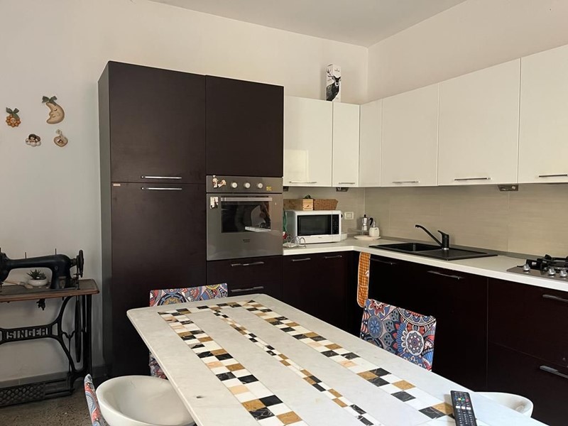Casa Semi Indipendente in Vendita a Appignano del Tronto, 70'000€, 120 m²